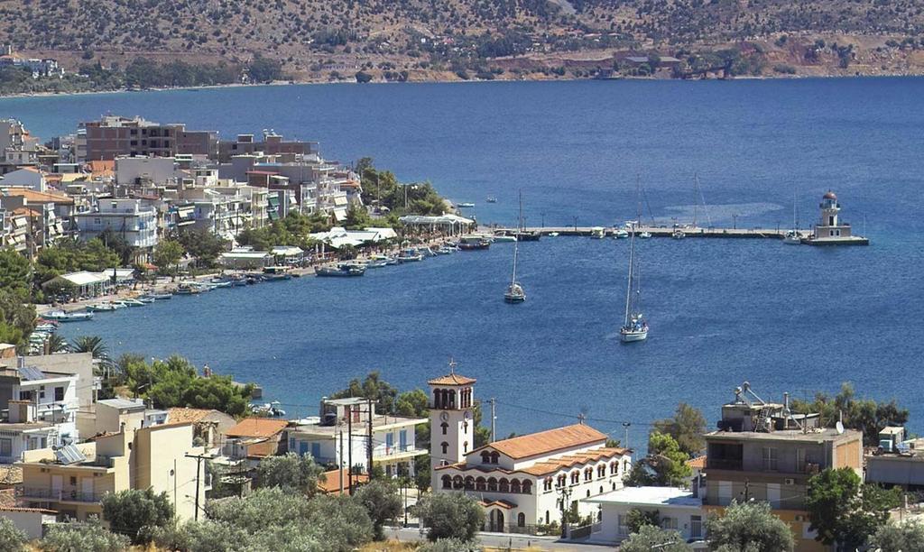 Iridanos Hotell Antikyra Eksteriør bilde