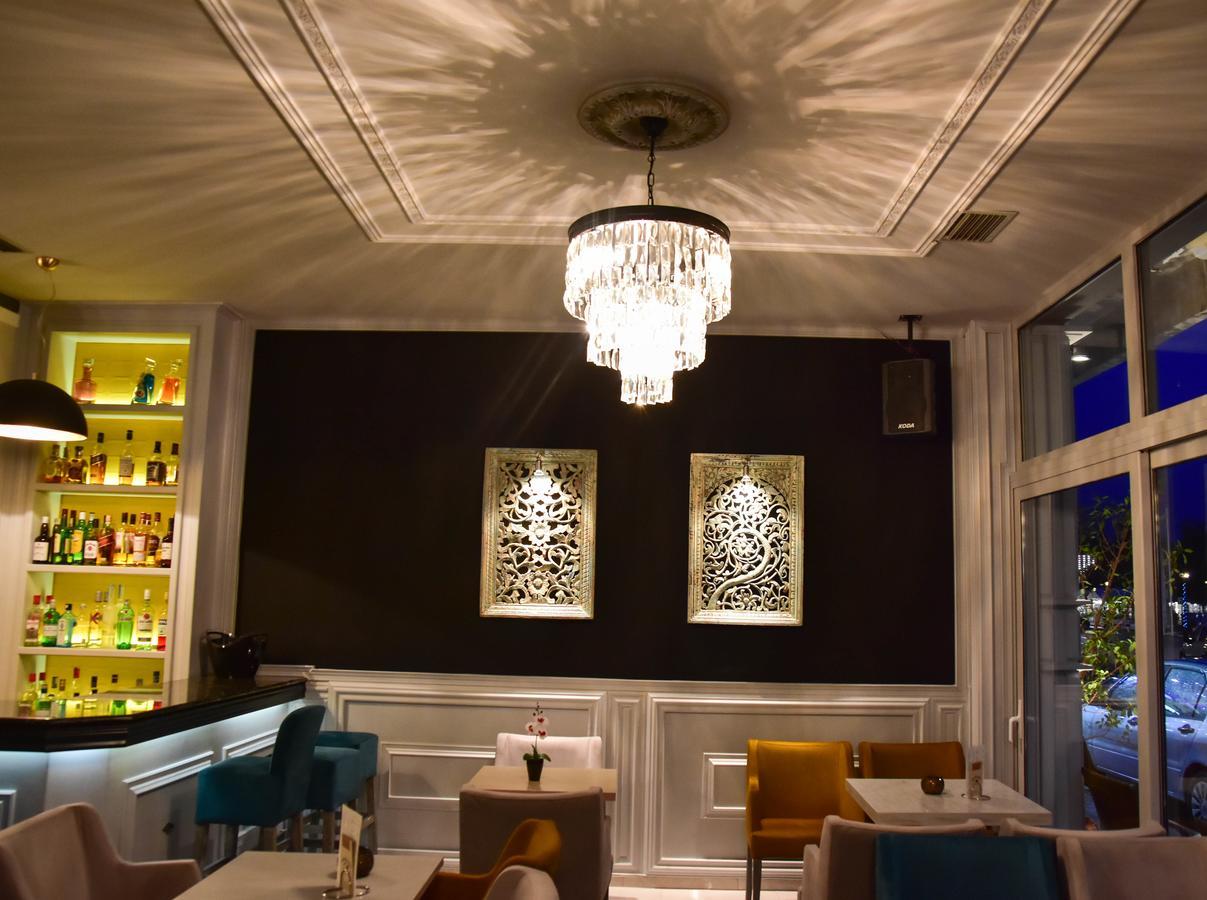 Iridanos Hotell Antikyra Eksteriør bilde