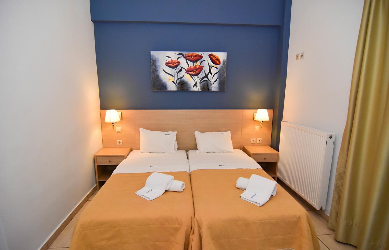 Iridanos Hotell Antikyra Eksteriør bilde